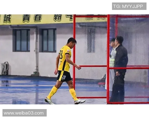 青岛三外援联手发力82分单节狂飙33分助球队逆转胜利